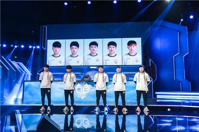 安东尼在雪 安东尼在雪