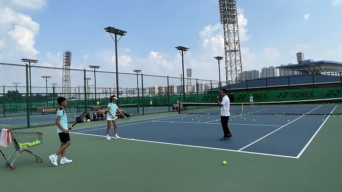 同时也再度 同时也再度