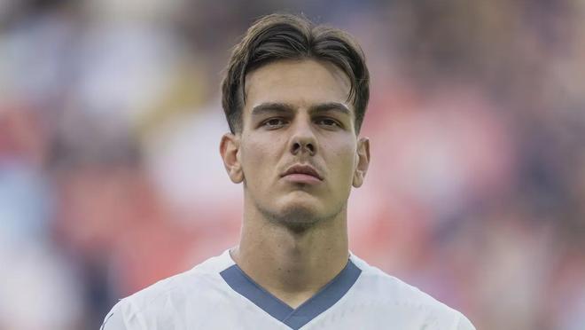 率队绝杀赫 率队绝杀赫